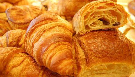 Lot De 10 Viennoiseries 5 Croissants Et 5 Pains Au Chocolat Vente Privee Bourges Infoptimum